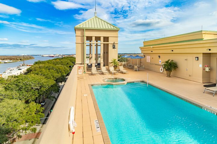 Holiday Inn Express Savannah - Historic District by IHG