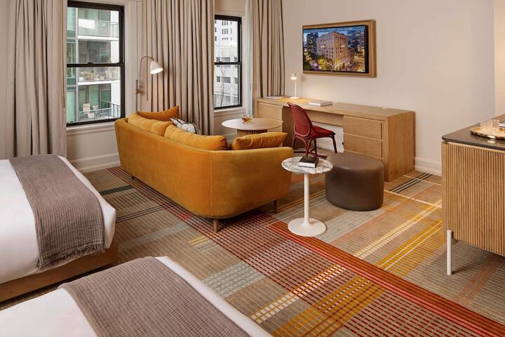 Room 20 of 55