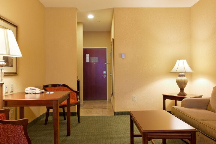 Room 18 of 61