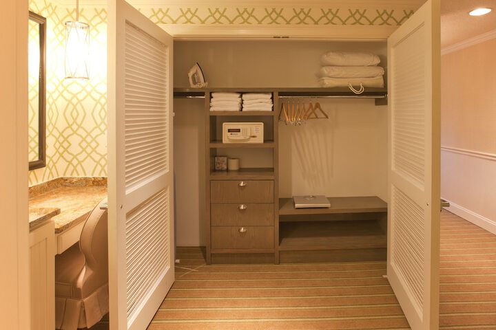Room 25 of 97