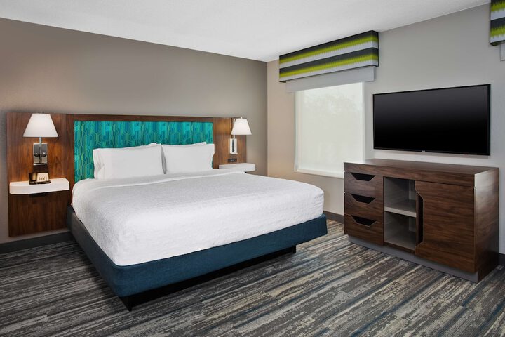 Room 21 of 46