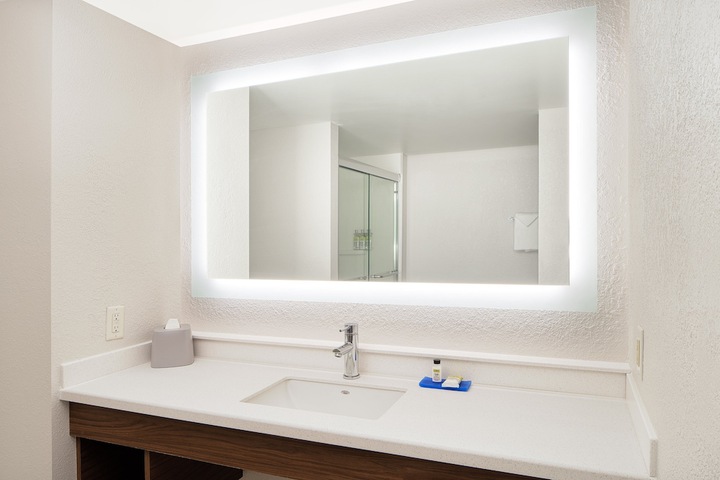 Holiday Inn Express Statesboro by IHG