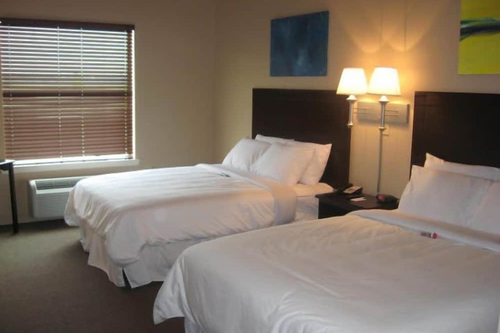 Ambassador Inn & Suites