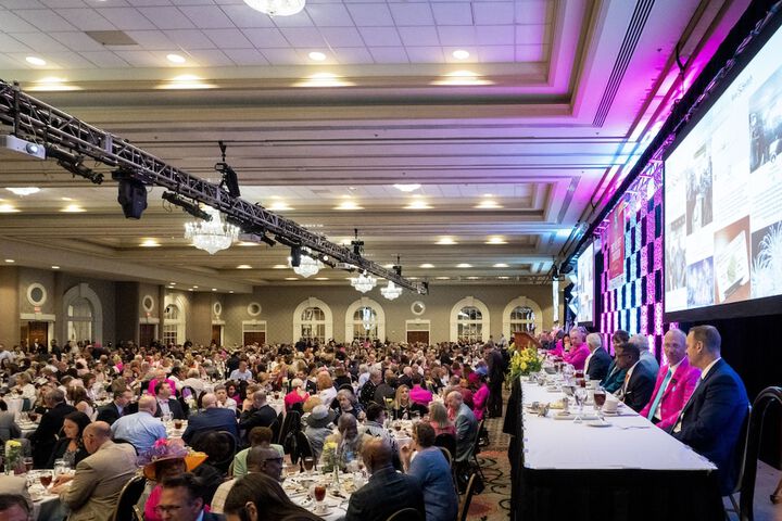 Ballroom/Hall 73 of 79