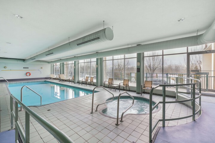 Pool 6 of 65