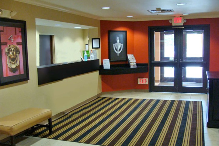 Hotel Interior 6 of 28