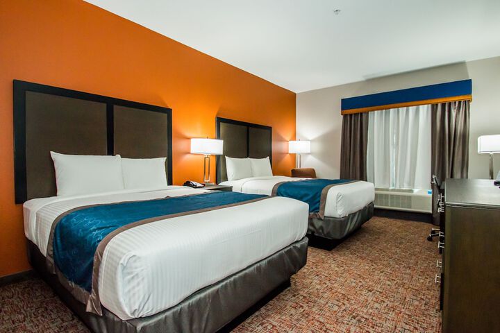 Room 14 of 18