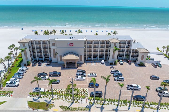 Best Western Plus Beach Resort