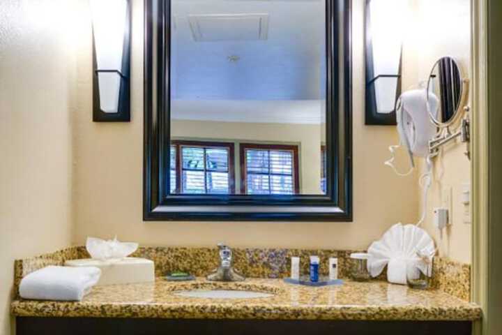 The Buena Park Grand Hotel & Suites