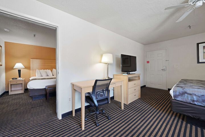 Best Western Plus Executive Inn & Suites