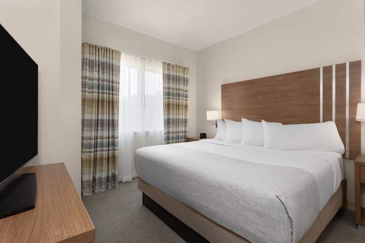 Hawthorn Extended Stay by Wyndham Naples