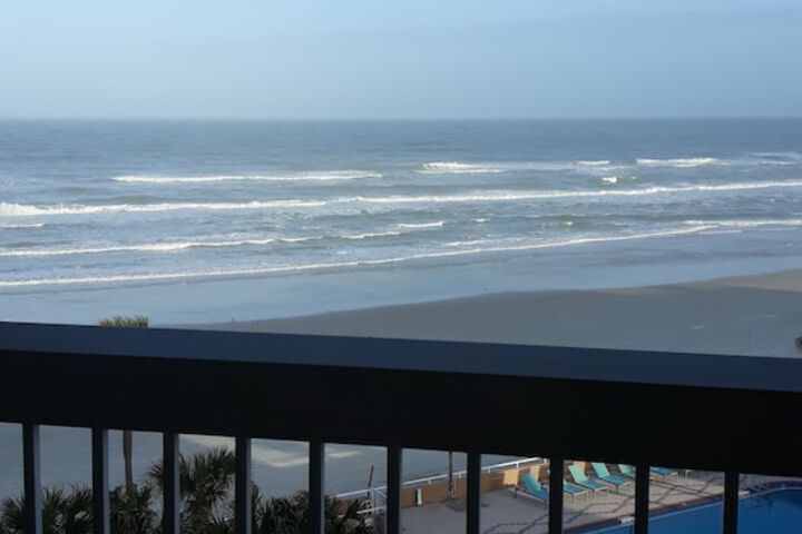Holiday Inn & Suites Daytona Beach on the Ocean by IHG