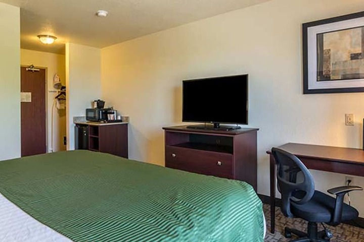 Room 12 of 31