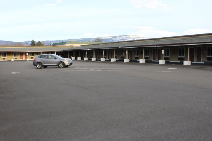 Rodeway Inn Medford South I-5