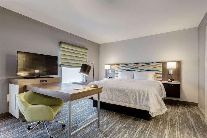 Room 29 of 47