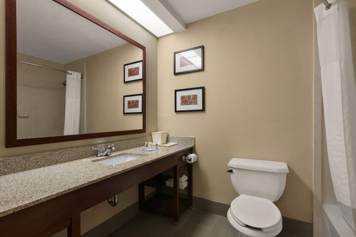 Comfort Inn Bordentown near NJ Turnpike