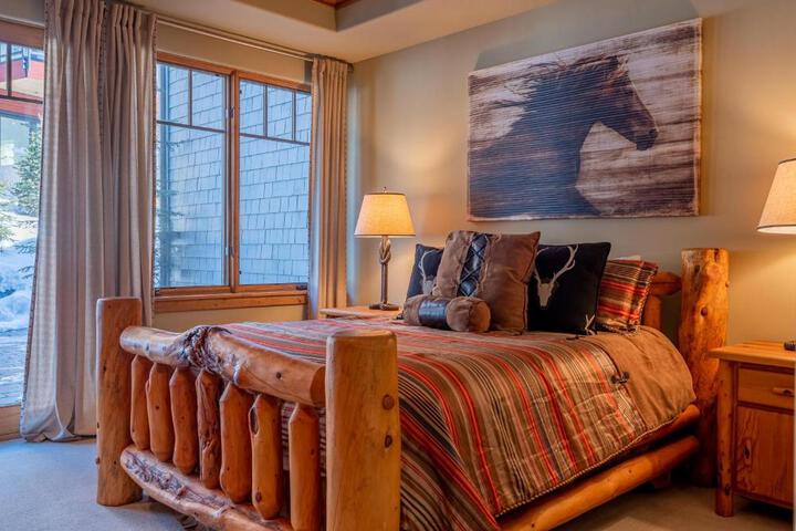 Trail Creek Crossings Unit C