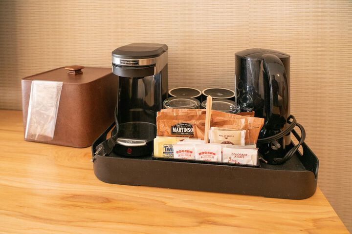 Breakfast/Coffee Service 96 of 108