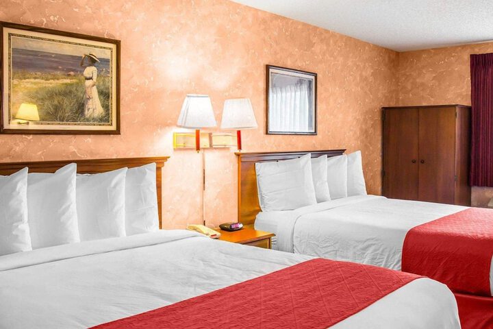 Room 18 of 49