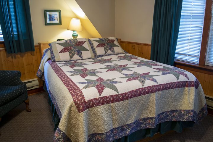 Crandell Mountain Lodge