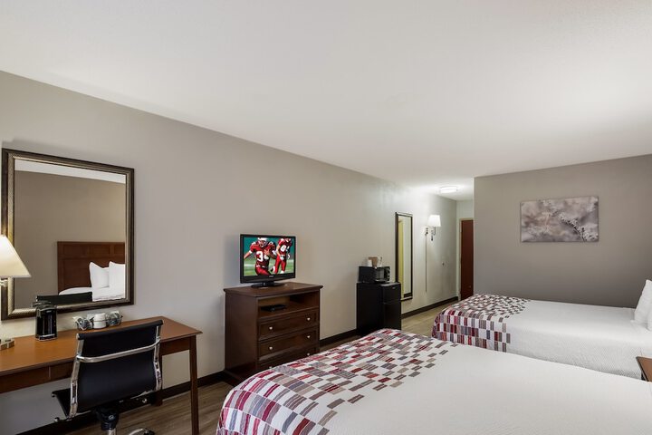 Room 18 of 33
