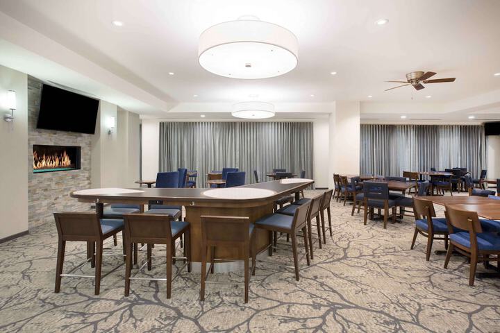 Hotel Interior 11 of 47