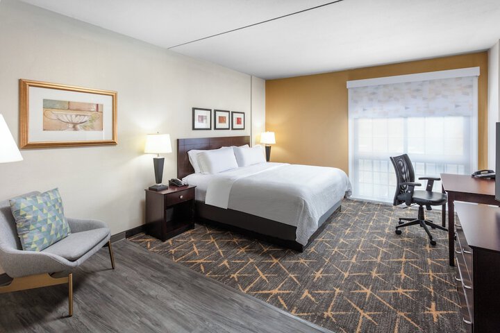 Room 35 of 52