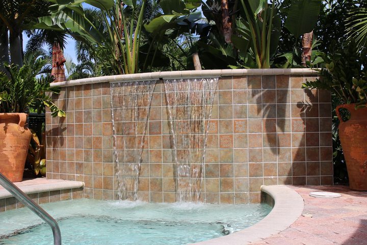 The Cabanas Guesthouse & Spa - Caters to Gay Men