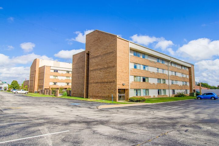 Hotel 4 of 86