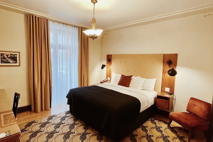 Room 109 of 124