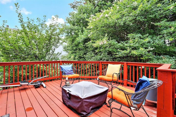 Sundeck 122 of 123
