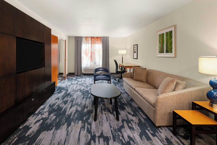 Fairfield Inn & Suites by Marriott Denver Aurora / Parker