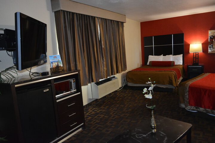 Room 25 of 64