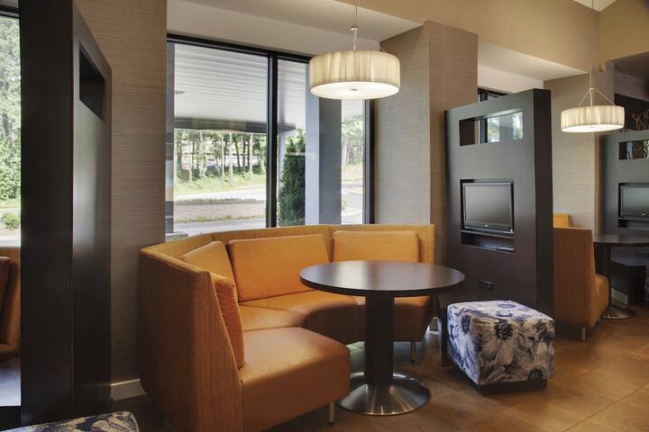 Courtyard by Marriott Atlanta Marietta / I-75 North