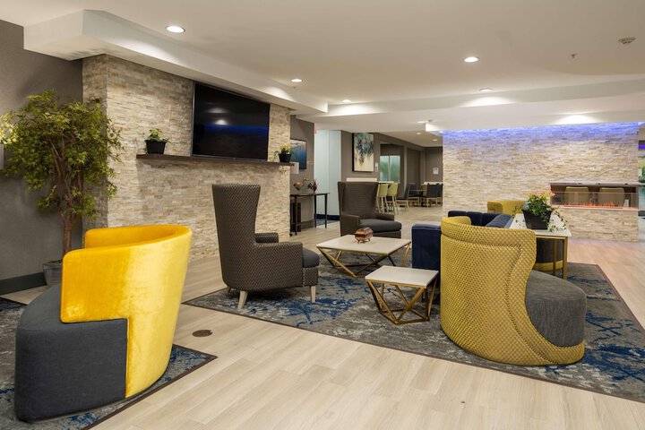 Hotel Interior 12 of 48