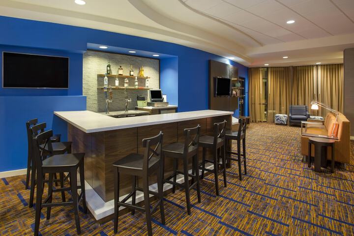 Hotel Interior 9 of 39