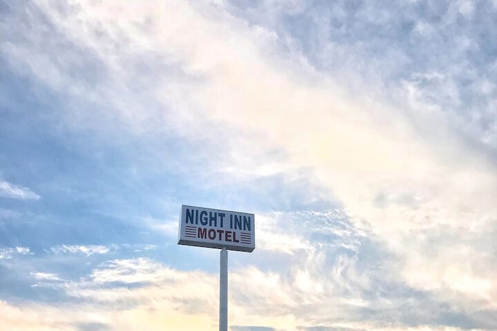 Hotel 11 of 52