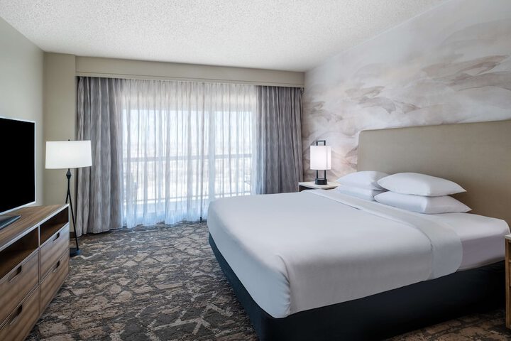 Embassy Suites by Hilton Albuquerque