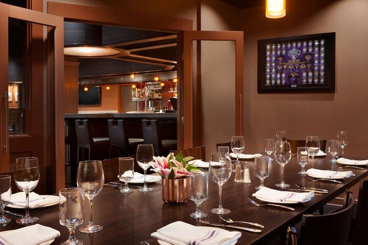Dining 56 of 70