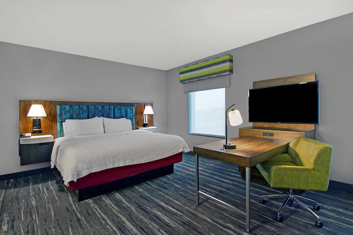 Room 16 of 46