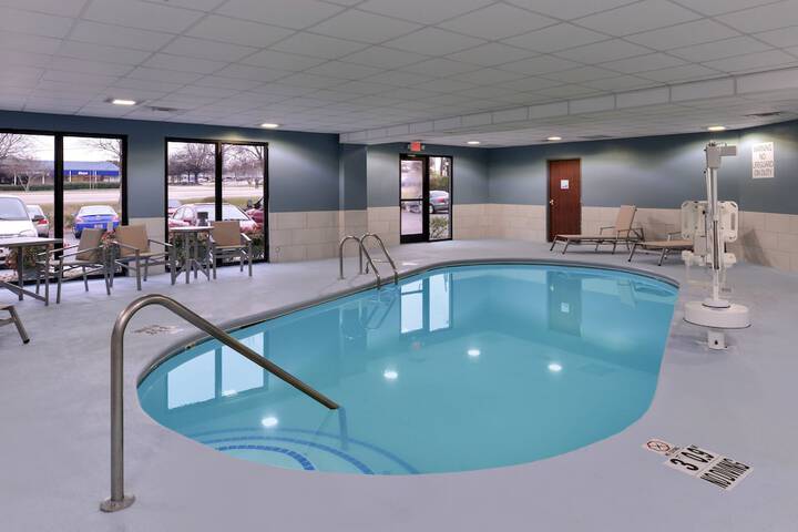 Pool 8 of 56