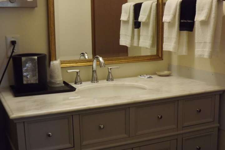 Room 113 of 175