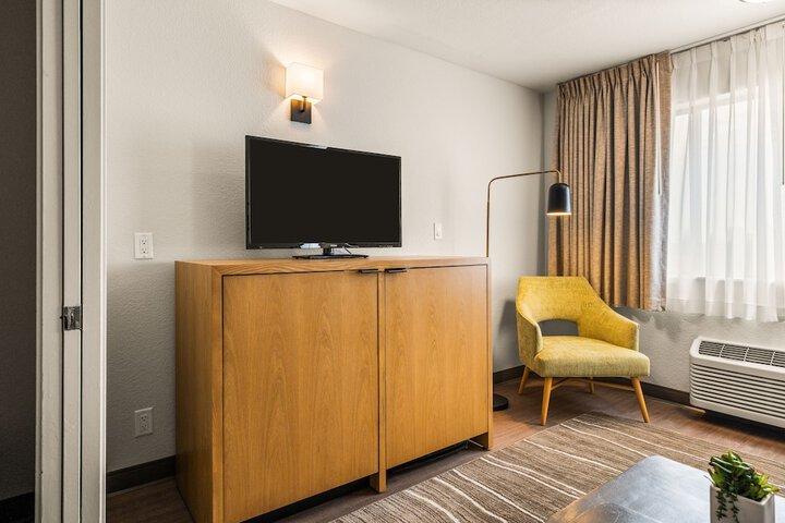 Room 29 of 60