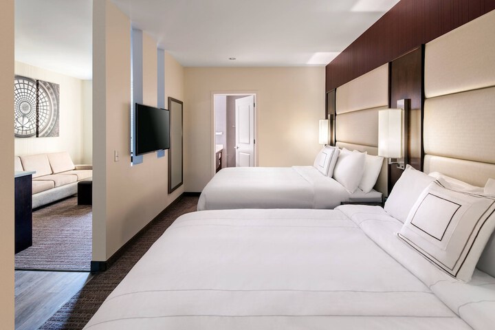 Room 31 of 79