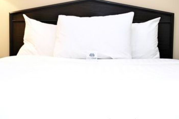 Travelodge by Wyndham Conference Centre & Suites Whitecourt