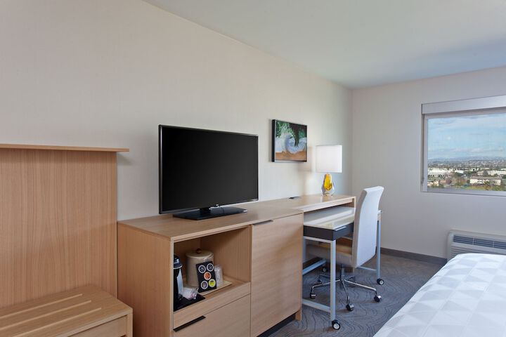 Room 14 of 43