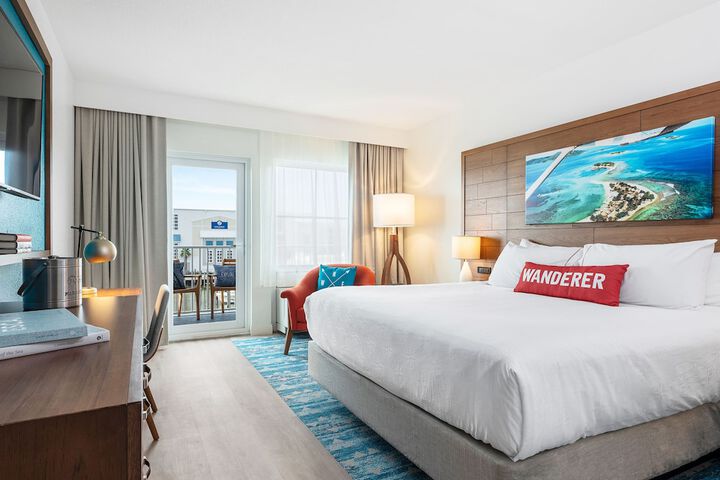 Compass Hotel by Margaritaville Anna Maria Sound