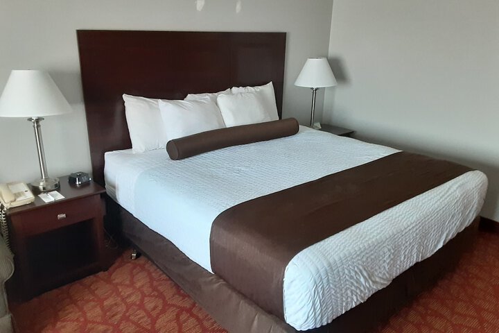 Room 28 of 85
