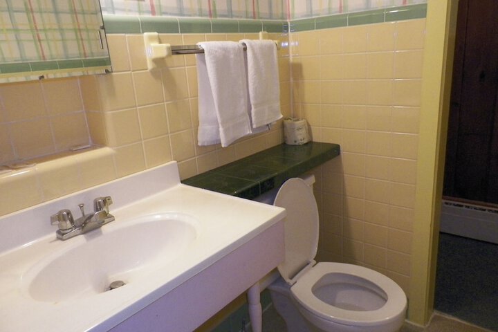 Starlight Inn