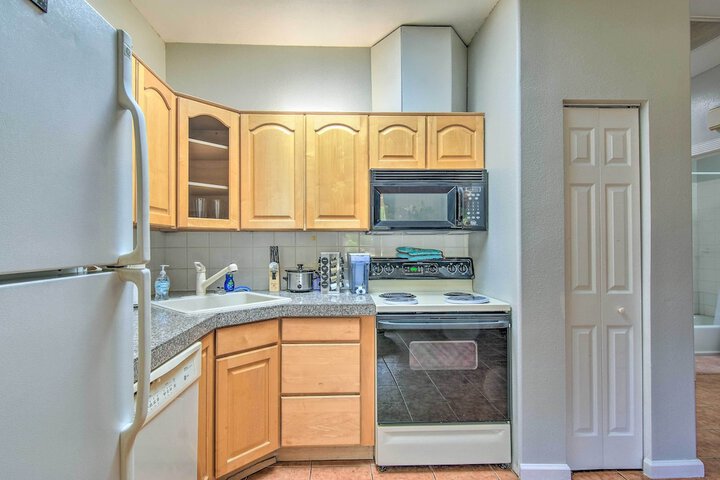 Tranquil Eloy Apartment w / Oasis Courtyard!